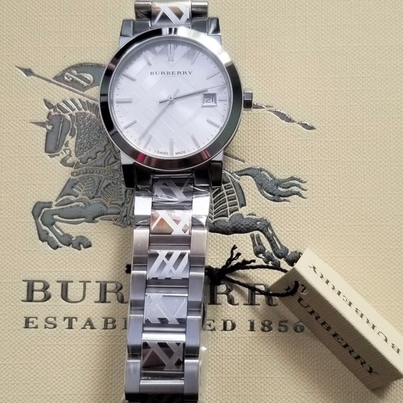 Burberry Accessories - ❌ TRADED ❌ Burberry stainless steel watch NWT Burberry Accessories - ❌ TRADED ❌ Burberry stainless steel watch NWT